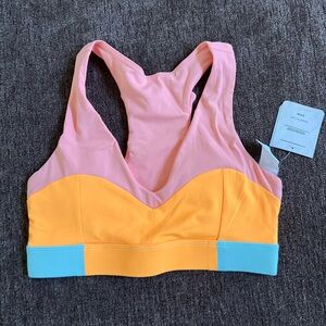 On the Go Midi Medium Impact Sports Bra
